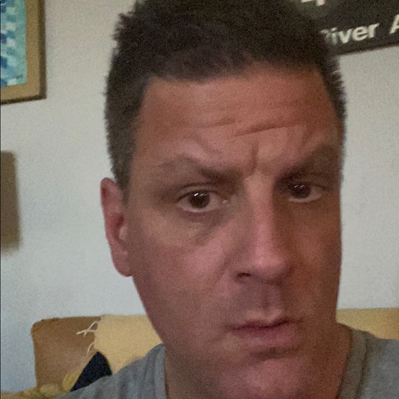 Profile Picture of Nicholas Quinones (@nicoq0916) on Poshmark