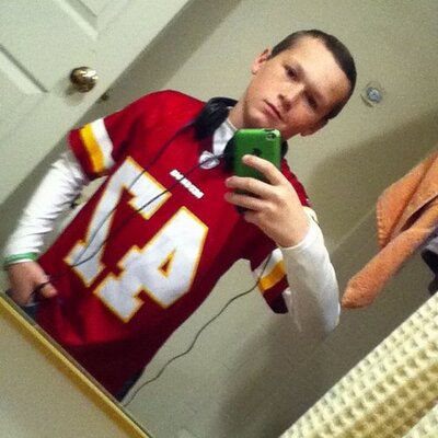 Profile Picture of Ian Perkins (@ianperkins7) on Twitter