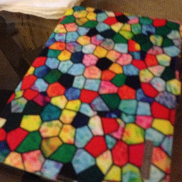 Profile Picture of Miriam Paz (@miriampurses) on Poshmark