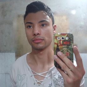 Profile Picture of Andrews Riper (@fanomotta) on Pinterest