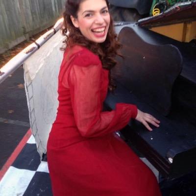 Profile Picture of Jess Hadleigh (@JessHadleigh) on Twitter