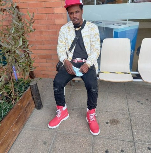 Profile Picture of Fritznel Ovilma (@fedjy1994) on Poshmark