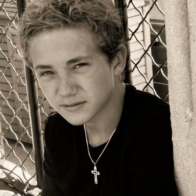 Profile Picture of Erik Karlsson (@Erikkarlsson4) on Twitter