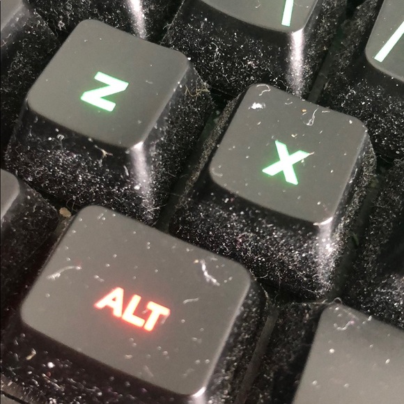 Profile Picture of Gengzhe Liu (@cheng9819) on Poshmark