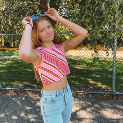 Profile Picture of Lara Kemp (@larakemp_) on Twitter