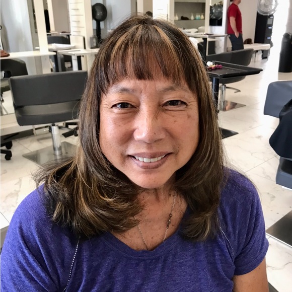 Profile Picture of Carol Hamelberg (@chamelberg) on Poshmark