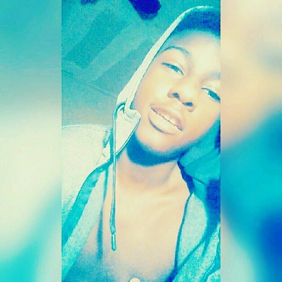 Profile Picture of Nigel Reese (@niee2x) on Poshmark