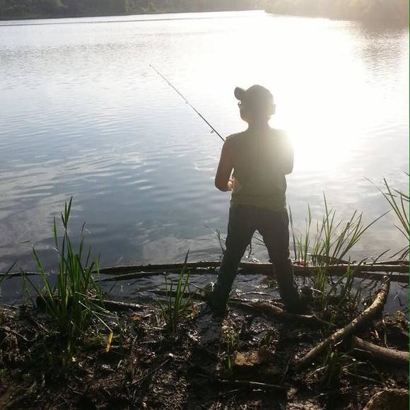 Profile Picture of Zachary Taughinbaugh (@ztaughinbaugh) on Poshmark