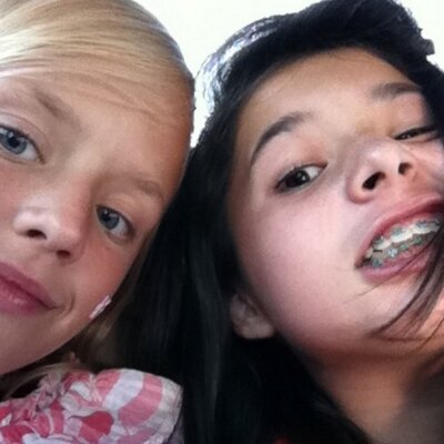 Profile Picture of Macy Hosli (@MINTSareFUNNY) on Twitter