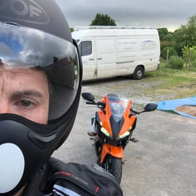 Profile Picture of Butter Fingers (@andy_h95) on Twitter