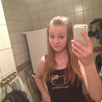 Profile Picture of Amanda Jonsson (@mandizzjonsson) on Twitter