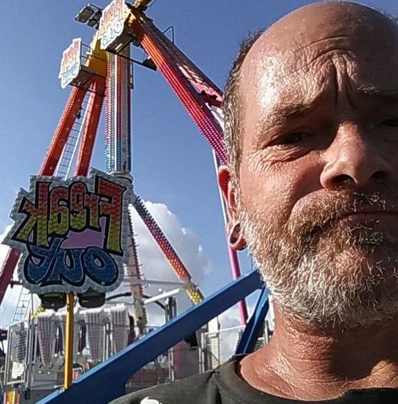 Profile Picture of Danny Smith (@dannysmith3445) on Poshmark