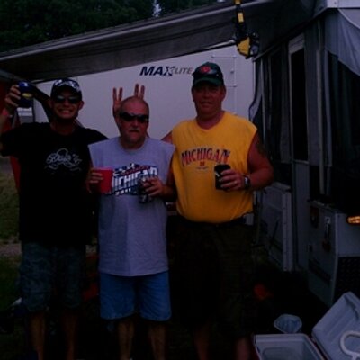 Profile Picture of Larry Faulk (@fourdale2001) on Twitter