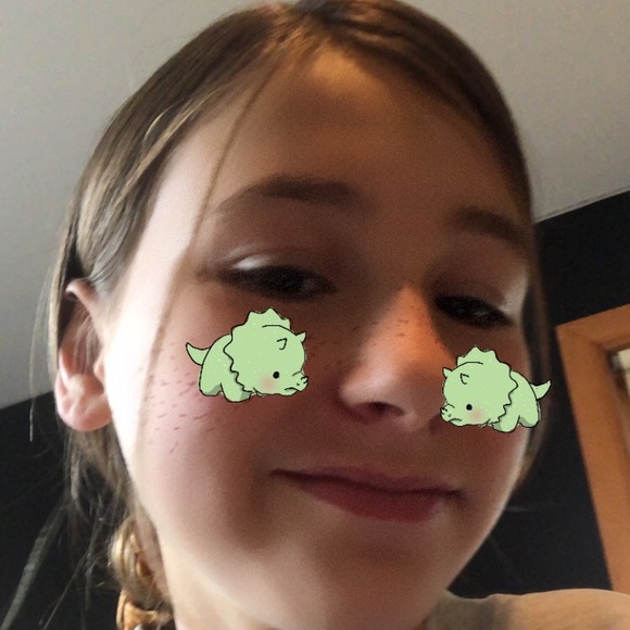 Profile Picture of Audrey Thomas (@aud_12) on Poshmark