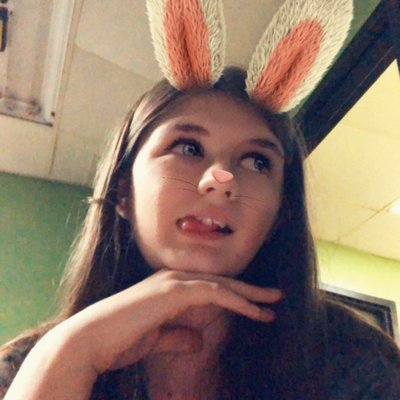 Profile Picture of Makayla Matthews (@MakaylaMatthe17) on Twitter