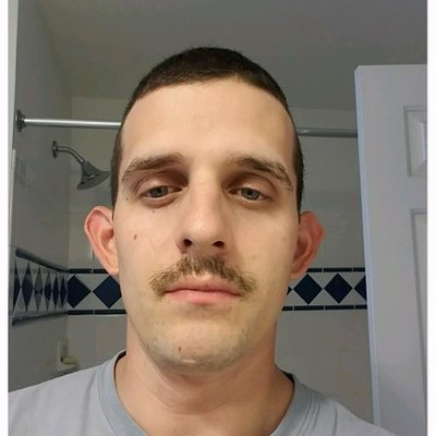 Profile Picture of Oven Stewpot (@evan_cougot) on Twitter