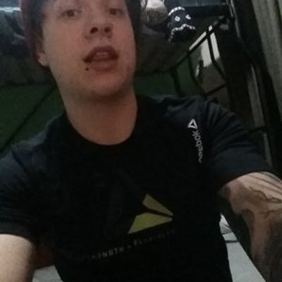 Profile Picture of Dylan Squire (@Squirefitpt) on Twitter