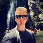 Profile Picture of Rich (@richardformon) on Instagram