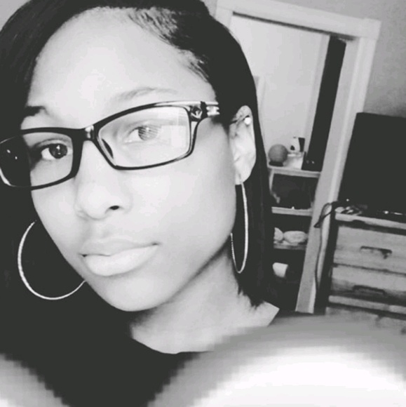 Profile Picture of Shakeem Smith (@laplla) on Poshmark