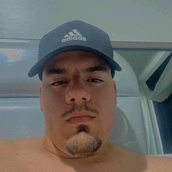 Profile Picture of Caio Pereira (@cpm_caio) on Poshmark