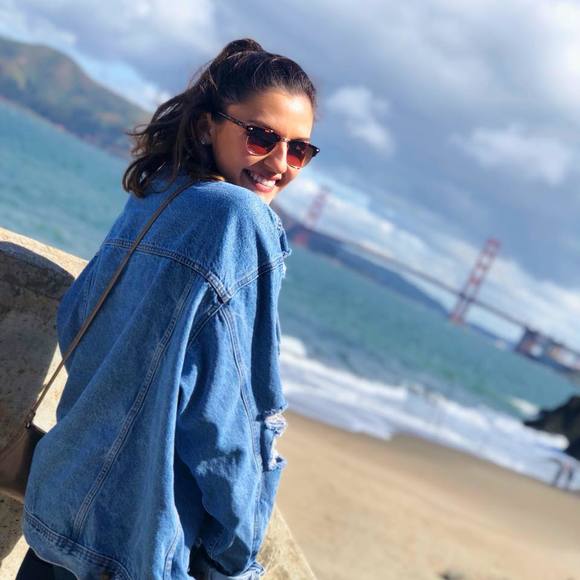 Profile Picture of Melissa Fowler (@melbeaa) on Poshmark