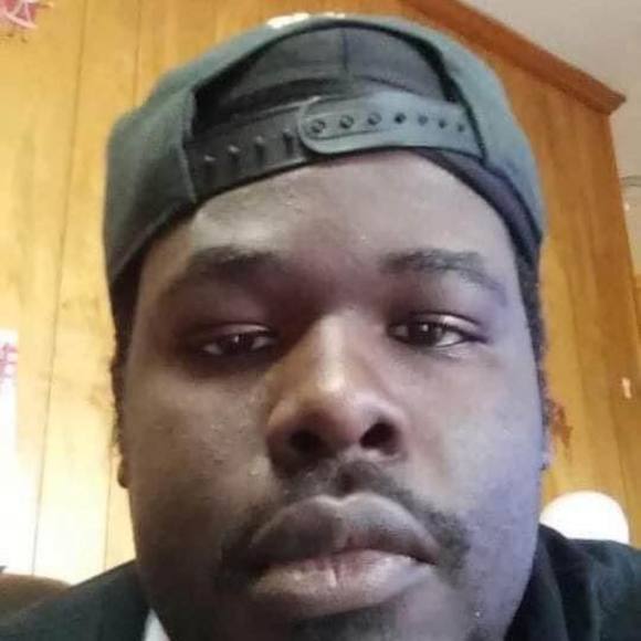 Profile Picture of Julius Smith (@dwaynemrbad) on Poshmark