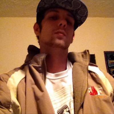 Profile Picture of Chad Sutherland (@IntroIsGaming) on Twitter
