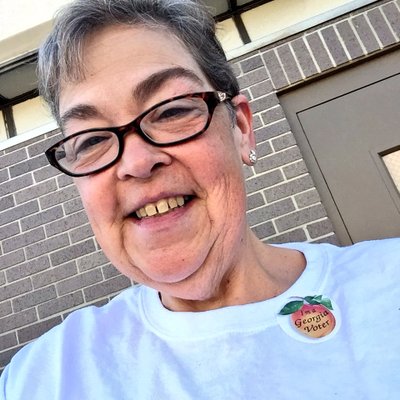 Profile Picture of Robyn Keller (@KellerRobyn) on Twitter