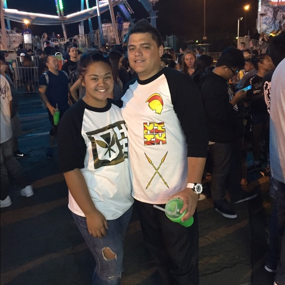 Profile Picture of Mackenzie Kaleikini (@kenzbubs) on Poshmark