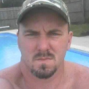 Profile Picture of Robbie Little (@rob1920) on Myspace