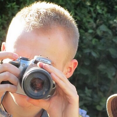 Profile Picture of Mark Bushell (@mtziggy1988) on Twitter