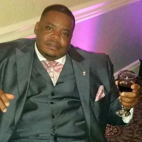 Profile Picture of Al Hors (@alvinrhorsley) on Tiktok