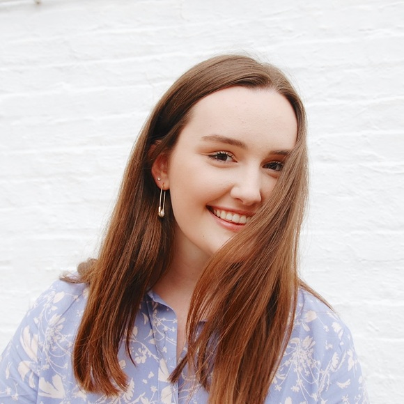 Profile Picture of Ava Moxness (@ava_grant) on Poshmark