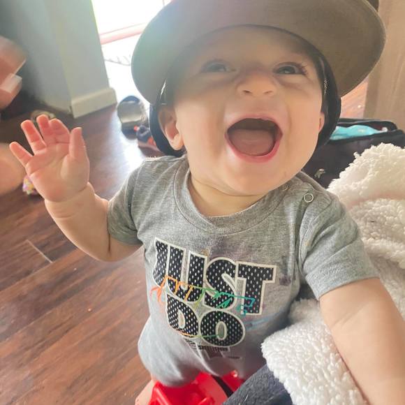 Profile Picture of Alex Bredell sr. (@abpandaman) on Poshmark