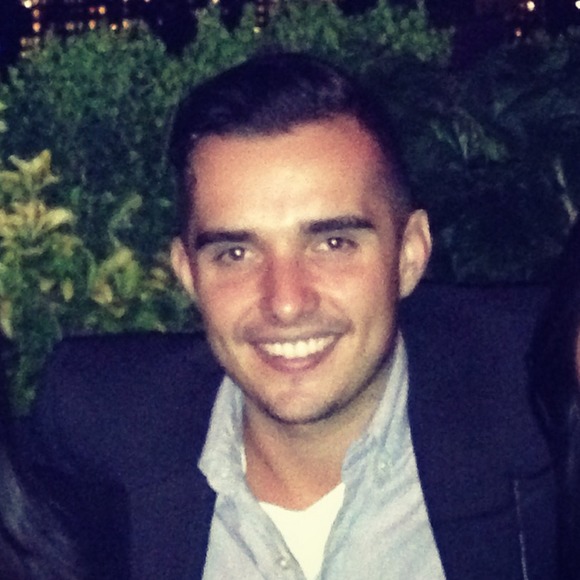 Profile Picture of Joe Dellaripa (@joedellaripa) on Poshmark