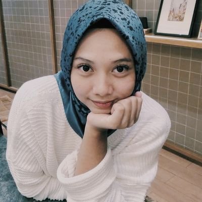Profile Picture of Nur Alya Indrayanti (@alyaalyaa) on Twitter