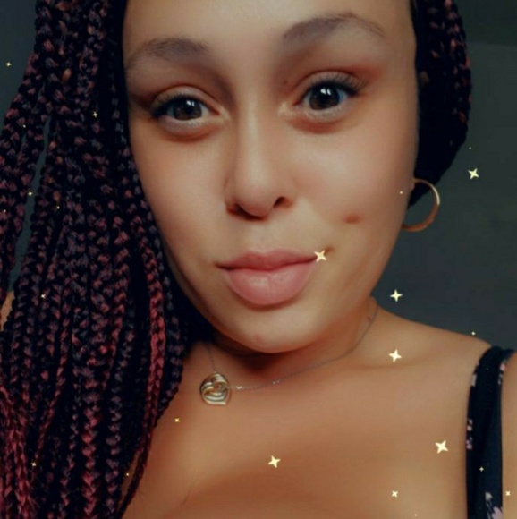 Profile Picture of Tynisha Cargill (@tycargill4) on Poshmark