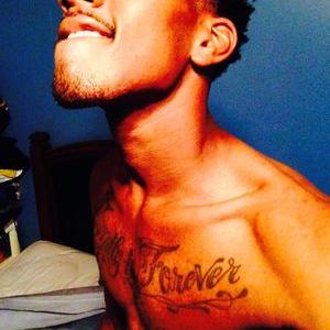 Profile Picture of Wolf Pack (@_PapiWayne) on Twitter