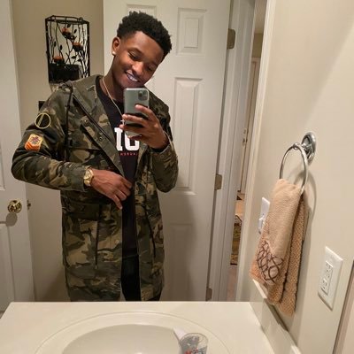 Profile Picture of King👑 (@Isaih_neal) on Twitter