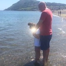 Profile Picture of Robert Halpin (@robbiehalpin) on Twitter