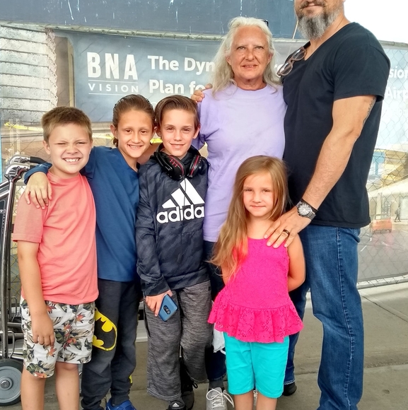 Debbie Granstaff - Poshmark Profile Picture of Debbie Granstaff (@dgranstaff2002) on Poshmark