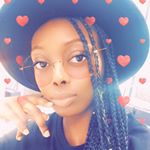 Profile Picture of Leah Waldron (@lovelyleah16) on Instagram