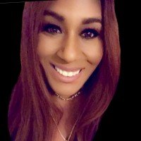 Profile Picture of April Andrews (@aprilrandrews) on Twitter