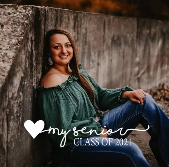 Profile Picture of Jenny Maynard (@jennymaynard344) on Poshmark