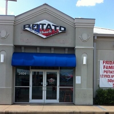 Profile Picture of Lee Perrone (@_potatoshack) on Twitter