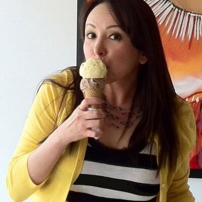 Aurelia Vasquez - Twitter Profile Picture of Aurelia Vasquez (@Aure28) on Twitter