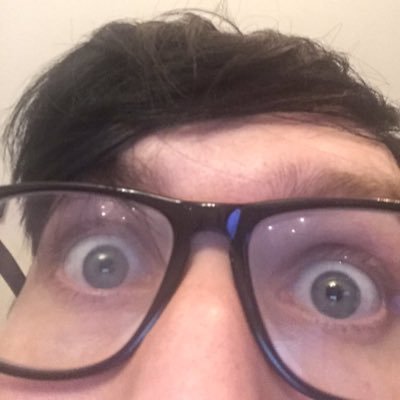 Profile Picture of Casey (@howells_neck) on Twitter
