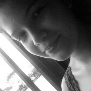 Profile Picture of Paulette Herrera (@paauleette) on Myspace