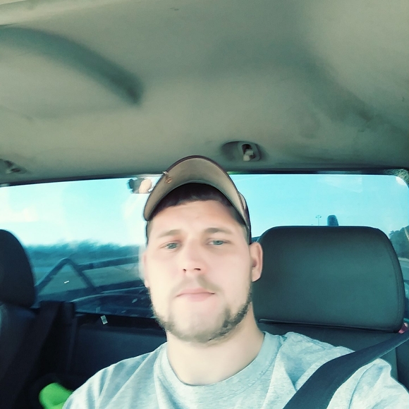 Profile Picture of Michael Eisman (@michaeleisman) on Poshmark