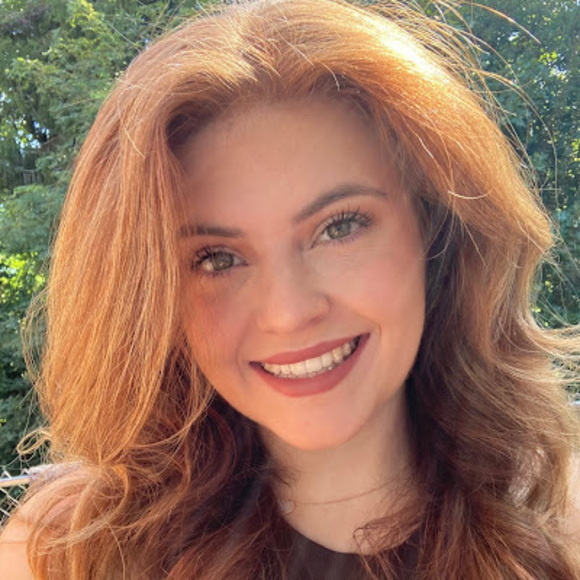 Profile Picture of Jenna Thomas (@jennamarthomas) on Poshmark